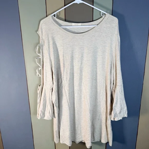 Plus size Boho Top with Bell-Sleeve and arm cut-outs-NWT-3XL - Picture 1 of 10
